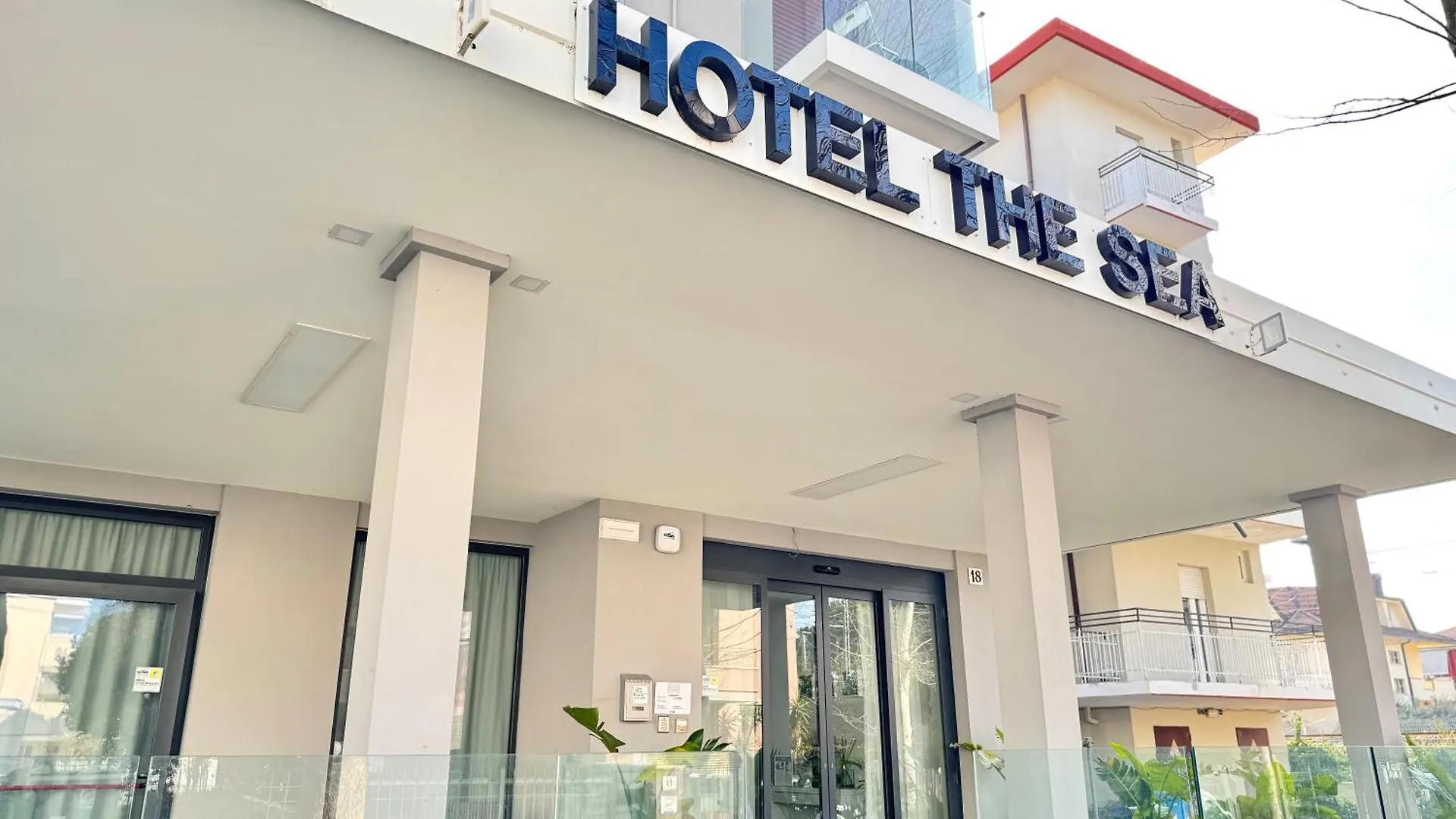 Hotel The Sea - 3 Minuti Dalla Spiaggia Rimini