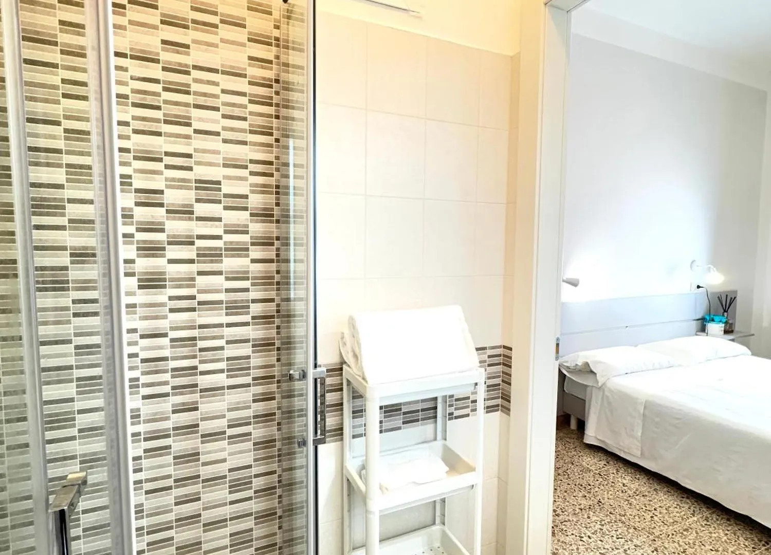 Hotel The Sea - 3 Minuti Dalla Spiaggia Rimini