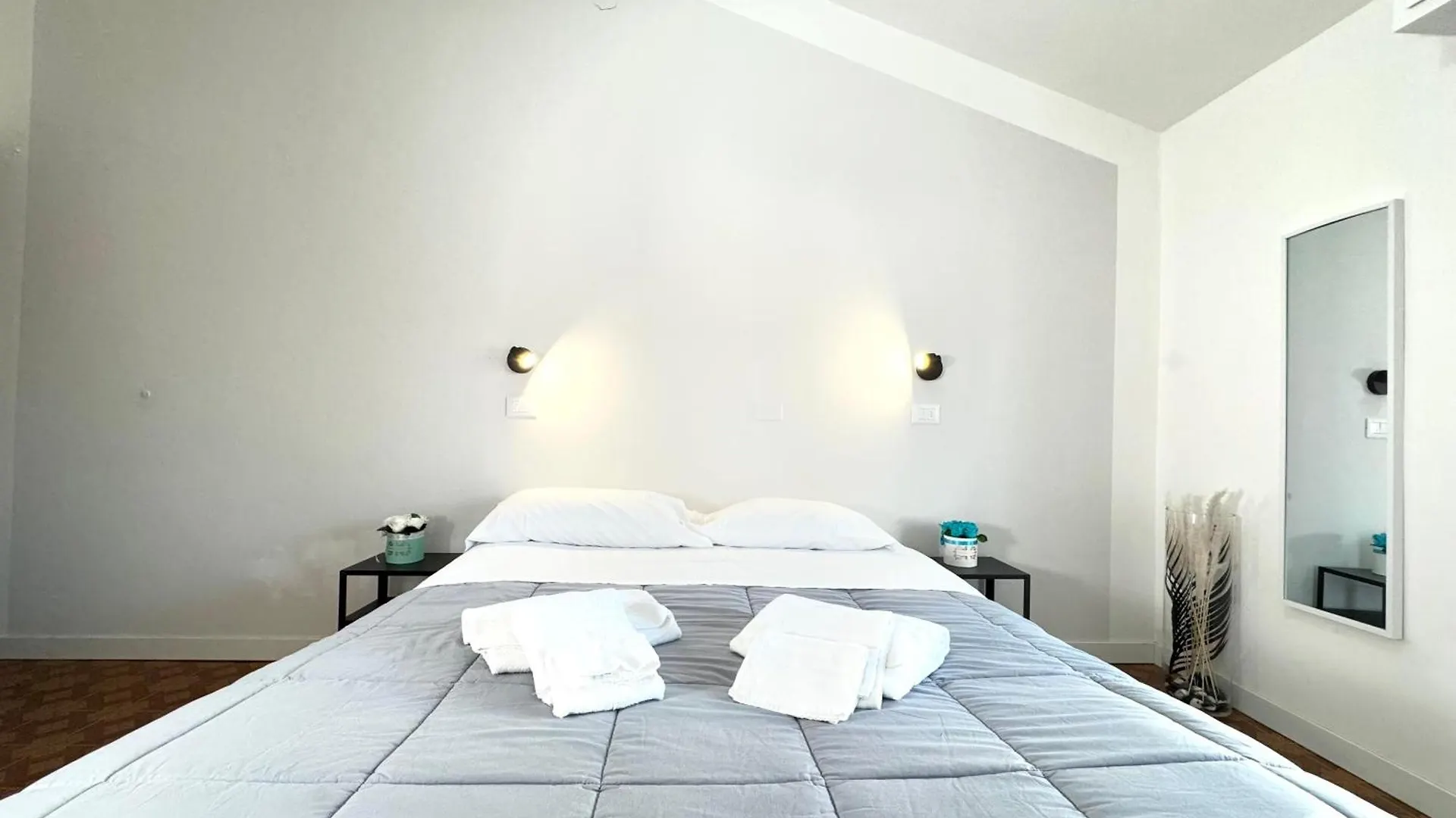 Hotel The Sea - 3 Minuti Dalla Spiaggia Rimini