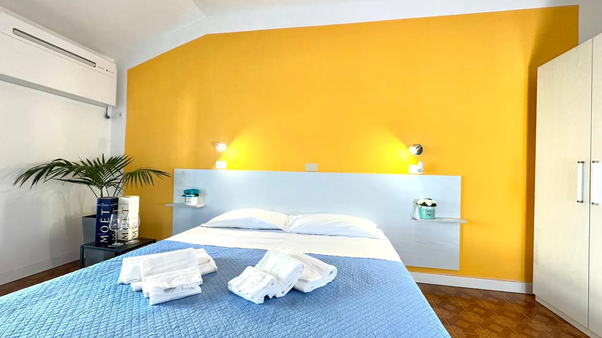 Hotel The Sea - 3 Minuti Dalla Spiaggia Rimini